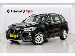 BMW X1 sDrive20i Centennial High Executive | Automaat | Navi | Stoelverwarming | HUD | Parkeersensoren | Leder |