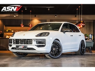 Porsche Cayenne 3.0 S E-Hybrid, 519 PK, Facelift, Carbon/Exterieur, Pano/Dak, PDCC/Vierwiel, Burmester, Head/Up, 22/RS/Spyder!!