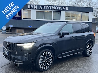 Volvo XC90 2.0 T8 Recharge AWD Ultra Dark 7-Persoons | Luchtvering | Vol Opties | Head-Up | Winterpakket | Harman & Kardon | Panoramadak | Memory Stoelen | Matrix-LED | 360 Camera | Rijklaar met Volledige Volvo Fabrieksgarantie