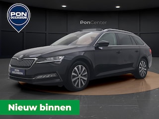 Skoda Superb Combi 1.4 TSI iV Business Edition | Pano dak | Trekhaak | Elekt Achterklep |  360 Camera | CANTON | ACC | Stoelverwarming |