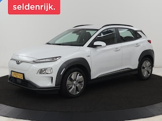 Hyundai Kona EV Comfort 64 kWh | Trekhaak | Adaptive cruise | Warmtepomp | Camera | Carplay | Keyless | Navigatie | Climate control