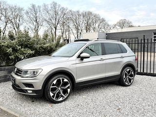 Volkswagen Tiguan 1.4 TSI Join Navi|ACC|Media|Camera|Keyles Grijs!