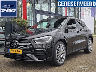 Mercedes-Benz GLA 250 e AMG Line | SOH 92% | Panodak | Navigatie | Sfeerverlichting | Cruise Control | 20 inch | Parkeersensoren + Camera