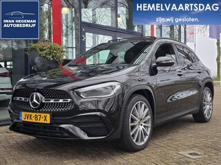 Mercedes-Benz GLA 250 e AMG Line | SOH 92% | Panodak | Navigatie | Sfeerverlichting | Cruise Control | 20 inch | Parkeersensoren + Camera