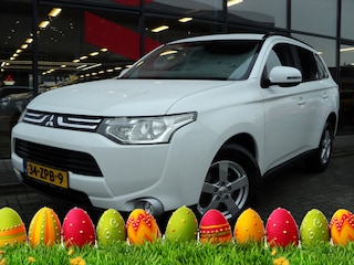 Mitsubishi Outlander 2.0 Intense AUTOMAAT
