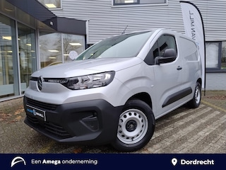 Citroën Berlingo L1 50 kWh 136pk | 8 jaar garantie | 0% financial lease | Apple Carplay | Android Auto | Multimedia | Achteruitrijcamera | Parkeersensoren achter | Digital cockpit | Stuurwielbediening | Bestuurdersstoel comfort | Armsteun | van van €29.975 voor €26.120