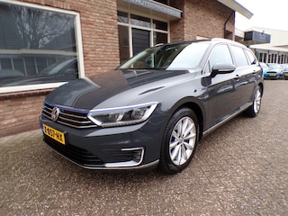 Volkswagen Passat Variant 1.4 TSI GTE Highline Automaat / Leder-Alcantara / panoramadak / el Trekhaak