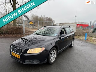 Volvo V70 2.0D Kinetic LEUKE AUTO RIJDT EN SCHAKELT GOED