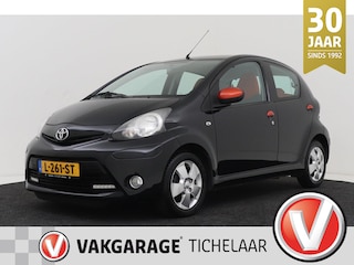 Toyota Aygo 1.0 VVT-i Dynamic Orange | Airco | Bluetooth | Lichtmetalen Velgen | Facelift |