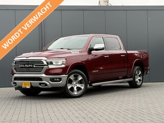 Dodge Ram 1500 5.7 V8 LARAMIE / LPG / TREKHAAK 3.5T / ADAPTIVE CRUISE / CAMERA / PANO / 12 INCH SCREEN / DELMONICO RED