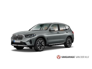 BMW X3 XDrive30e | Panorama | Trekhaak | Laser | Head-Up | Camera | Keyless |