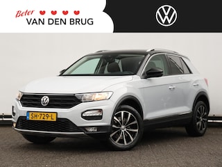Volkswagen T-Roc 1.5 TSI Style 150PK | Navigatie | Trekhaak | Camera | Parkeersensoren | Dealer onderhouden