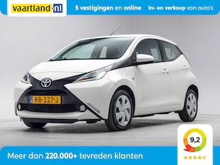Toyota Aygo 1.0 VVT-i x-play [ navi camera airco ]
