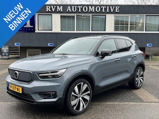 Volvo XC40 Recharge Pro | SOH 93% | PANORAMADAK | 360 CAMERA | ELEKTRISCHE STOELEN | STOEL- & STUURVERWARMING | ELEKTRISCHE TREKHAAK | HARMAN KARDON AUDIO | VOLVO DEALER ONDERHOUDEN | FULL OPTION | 1E EIGENAAR