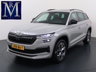Skoda Kodiaq 1.5 TSI Sportline Business AUTOMAAT | PANORAMADAK | ADAPTIEVE CRUISECONTROL | CAMERA | ELEKTRISCHE STOEL/KOFFERRUIK | STANDKACHEL | STOELVERWARMING VOOR + ACHTER | SKODA DEALER ONDERHOUDEN | RIJKLAAR GELEVERD