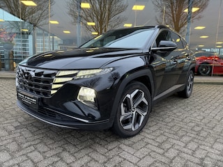 Hyundai Tucson 1.6 T-GDI PHEV Premium 4WD ** Trekhaak ** NL auto ** NAP!! 265pk ** 1.350kg trekgewicht ** tot 66km rijbereik (WLTP)