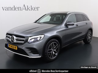 Mercedes-Benz GLC 250 4Matic AMG // Trekhaak // Panoramadak // Burmester // Distronic // Camera // Rijassistentie pakket // Sfeerverlichting