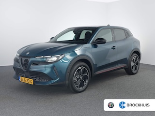 Alfa Romeo Junior Elettrica Speciale 54 kWh Automaat | Achteruitrijcamera | Airco (automatisch) | Apple Carplay/Android Auto