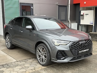 Audi Q3 45 TFSI e S-Line 245 Pk Black Ed. ACC Keyless Navi Leder Camera