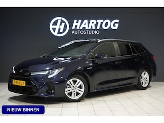 Toyota Corolla 1.8 Hybrid Style + DODEHOEK / STUURVERWARMING / VOORRUITVERWARMING