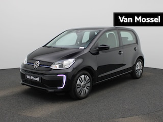 Volkswagen Up 83 PK| Automaat | Stoelverwarming | Achteruitrijcamera | Parkeersensoren Achter | Cruise Control | DAB Radio Climatronic |