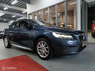Volvo V40 2.0 D2 automaat SummumLEER XENON LED ZEER NETJES
