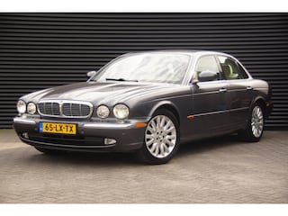 Jaguar XJ 4.2 V8 Executive | CATS Suspension | Keurig exemplaar | Stoelverwarming |