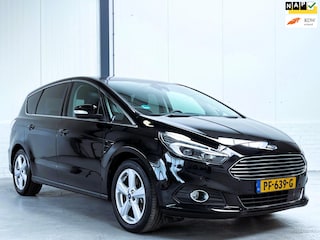 Ford S-MAX 1.5 Titanium|Pano|Stoelverwarming|Elektrische Stoelen