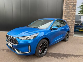 Ford Kuga 2.5 PHEV 243pk ST-Line X Navi, AGR, Keyless, B&O, BLIS, Winter pack etc. etc.