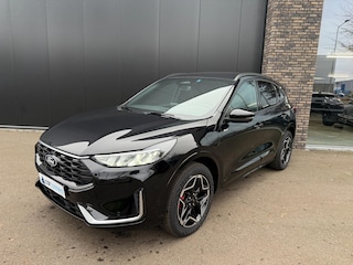 Ford Kuga 2.5 PHEV 243pk ST-Line X Navi, AGR, Keyless, B&O, BLIS, Winter pack etc. etc.