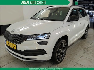 Skoda Karoq 1.5 TSI 150pk Automaat Sportline Business | Panoramadak | Comfort & Functie pakket | CarPlay | Navi | Canton | Stoelv.