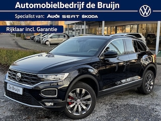 Volkswagen T-Roc 1.0 TSI Sport (Trekhaak,Camera,Virtual,Navi)