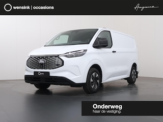 Ford Transit Custom 320 | L1 H1 | TREND | 65 kWh | 328 KM RANGE | CLIMATE CONTROL | CARPLAY / ANDROID AUTO | STOELVERWARMING | SPIEGEL VERWARMING | ACHTERUITRIJCAMERA | VOORRUITVERWARMING | LAADRUIMTE PAKKET | VOORBEREIDING 2300 KG TREKHAAK