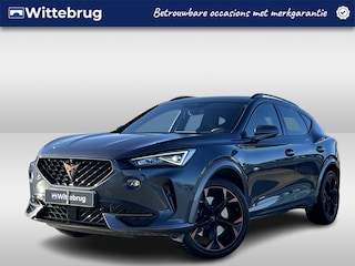 Cupra Formentor 1.4 e-Hybrid 245PK VZ Performance / Panoramadak / 360 Camera / Zwenkbare Trekhaak / Supersport Stuur / Memory Seat / Elektrische Achterklep