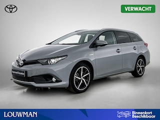 Toyota Auris Touring Sports 1.8 Hybrid Black Edition | NL dealeronderhouden | PDC | Trekhaak |