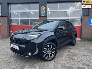 Toyota Yaris Cross 1.5 Hybrid 130 Style, Parkeersensoren, Stuur+Stoelverwarming, Blindspot, Keyless, Carplay etc...