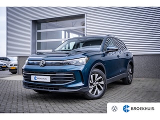 Volkswagen Tiguan 1.5 TSI eHybrid 204PK Life | Achteruitrijcamera | Trekhaak elektrisch uitklapbaar | Voorstoelen verwarmd