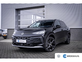 Volkswagen T-Roc 1.5 eTsi Life First Edition | 19 inch velgen met 4seizoenbanden  | Achteruitrijcamera | Cruise control adaptief