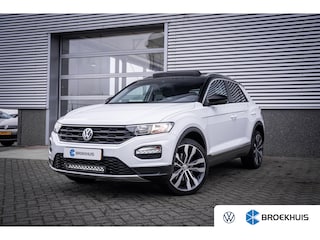 Volkswagen T-Roc 1.0 TSI Style | Cruise control adaptief | DAB ontvanger | Elektrisch glazen panorama-dak