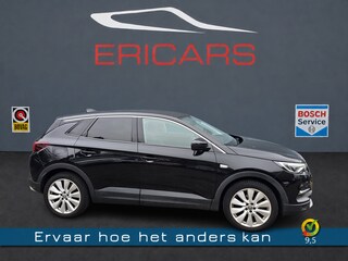 Opel Grandland X 1.2 Turbo Business Executive