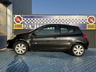 Renault Clio 1.4-16V Expression