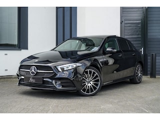 Mercedes-Benz A-klasse 250 e AMG Line PANO / TREKHAAK / CAMERA