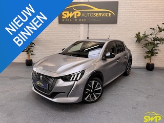 Peugeot 208 1.2 PureTech GT-line | Navi | Cam | Dodehoek | Wireless charging | 3D cockpit