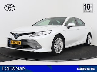 Toyota Camry 2.5 Hybrid Executive | Lederen bekleding | Premium uitgevoerd |
