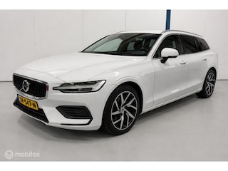 Volvo V60 2.0 T5 Momentum HUD / CARPLAY / TREKHAAK