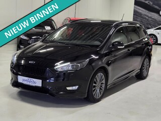 Ford Focus Wagon 1.0 EcoBoost 140pk ST-line vol opties!