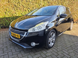 Peugeot 208 1.6 VTi Allure clima cruise 5DRS