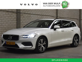 Volvo V60 B3 163PK Essential Edition | Park Assist | ACC | 17'' | Trekhaak