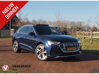 Audi e-Tron 55 quattro S edition 95 kWh | SOH 95% | S-Line | Panoramadak | Trekhaak | Apple Carplay | Cruise Control | Parkeersensoren |