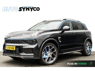 Lynk & Co 01 1.5 Plug-in Hybrid 262 Pk I Modeljaar 2023 I Panoramadak I 75 km Elektrisch I 360 Camera I Infinity Audio I Full Map Navi I Carplay I 20 inch. LMV l 1e eigenaar